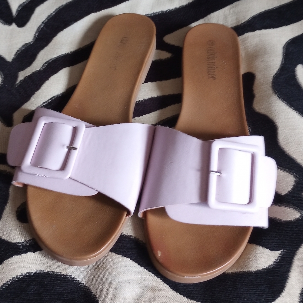 Sandals - Picture 5 of 6